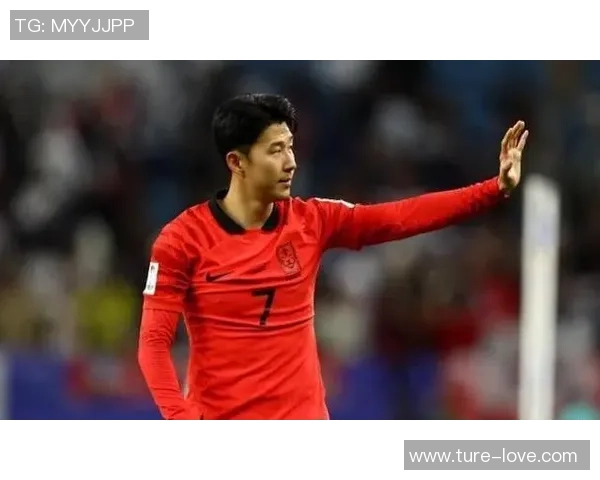 足球明星孙兴慜化身多重角色展现不一样的足球魅力与个人风采