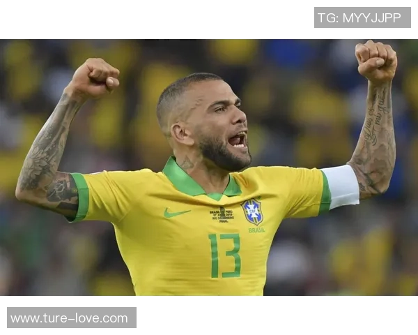 足球明星日常穿搭风格大揭秘时尚与运动的完美结合